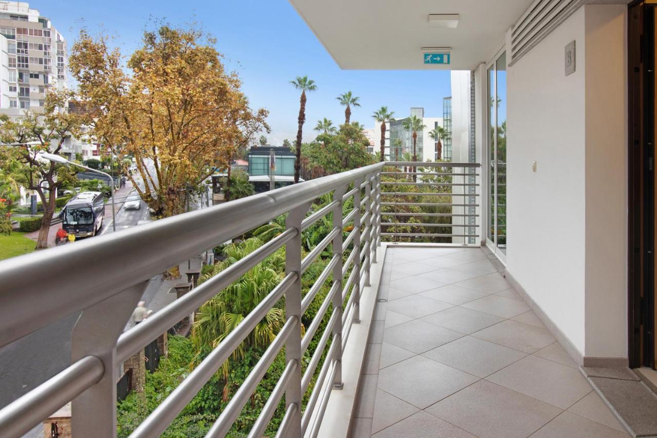Dfm Happy Days B - Funchal Apartment Luaran gambar